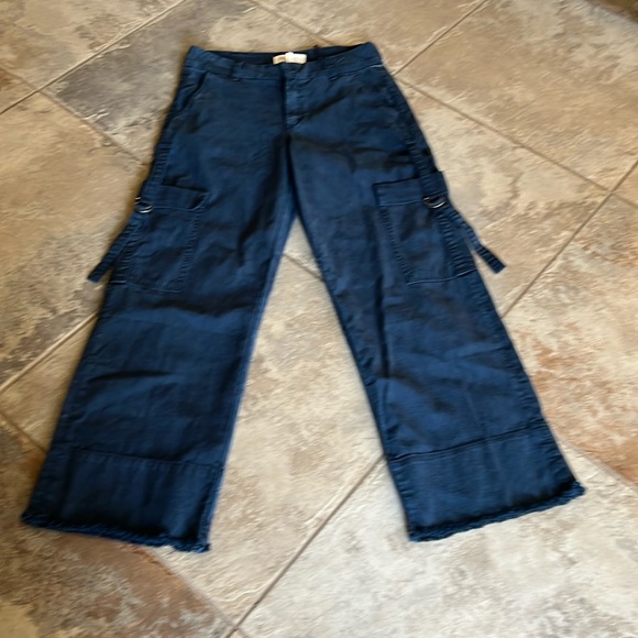 Current/ Elliott, collection - Picture 1 of 9